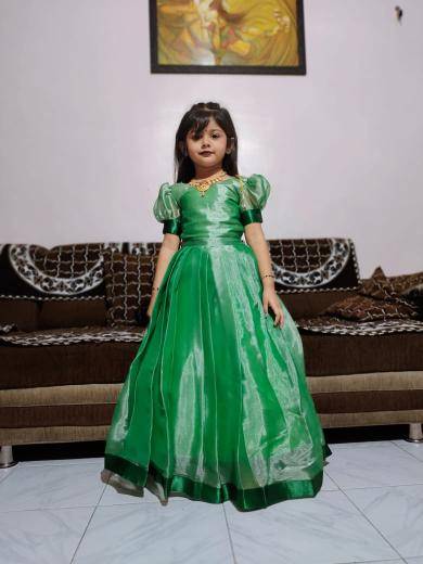 LEHENGA CHOLI and GOWNS canvas Wholesale children fashion in Kolkata